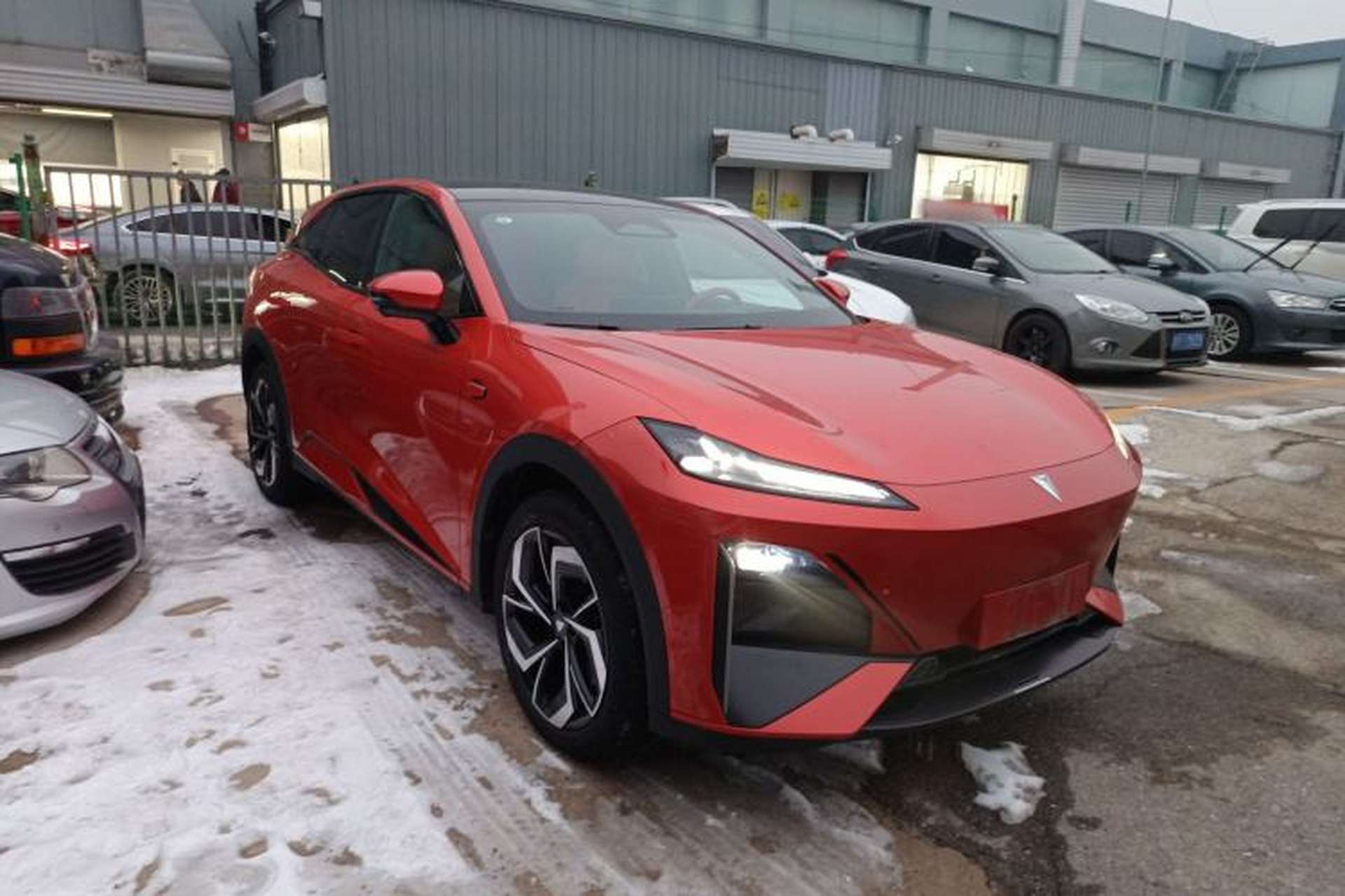 Used Deepal S07 2024 520Max Qiankun Intelligent Driving ADS SE Pure Electric Version Front Right 45 Deg
