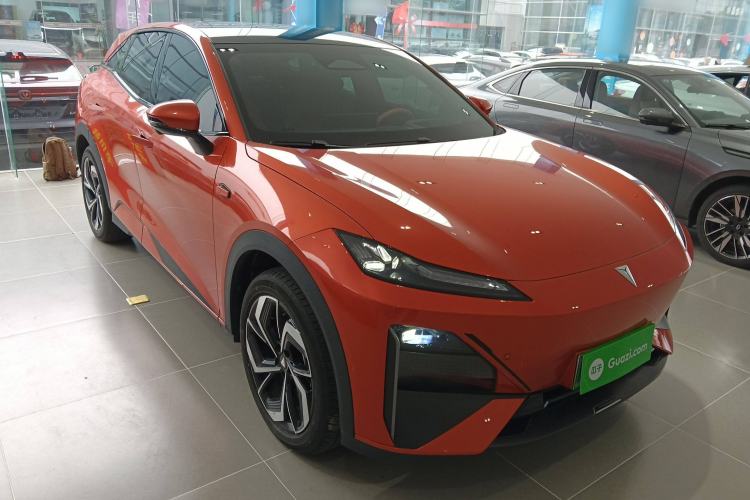 Used Deepal S07 2024 215Max Qiankun Intelligent Driving ADS SE Range-Extended Version Front Right 45 Deg