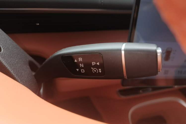 Used Deepal S07 2024 215Max Qiankun Intelligent Driving ADS SE Range-Extended Version Gear Lever