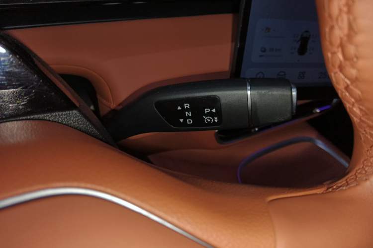 Used Deepal S07 2024 215Max Qiankun Intelligent Driving ADS SE Range-Extended Version Gear Lever
