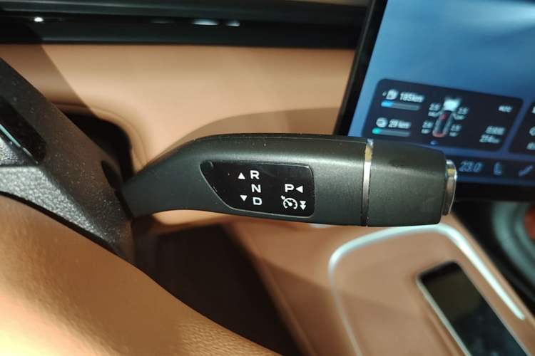 Used Deepal S07 2024 215Max Qiankun Intelligent Driving ADS SE Range-Extended Version Gear Lever