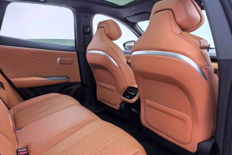Used Deepal S07 2024 215Max Qiankun Intelligent Driving ADS SE Range-Extended Version Interior 14