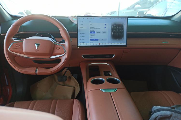 Used Deepal S07 2024 215Max Qiankun Intelligent Driving ADS SE Range-Extended Version Interior 2