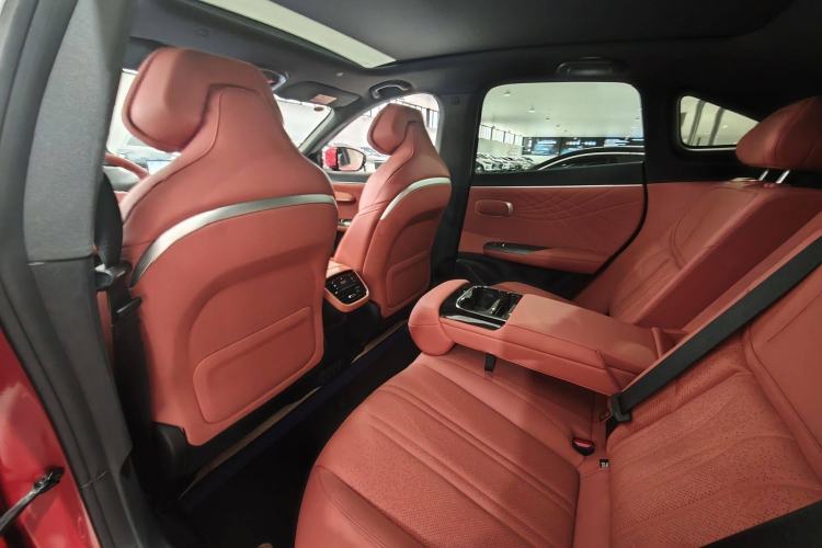Used Deepal S07 2024 215Max Qiankun Intelligent Driving ADS SE Range-Extended Version Interior 3