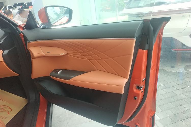 Used Deepal S07 2024 215Max Qiankun Intelligent Driving ADS SE Range-Extended Version Interior 5