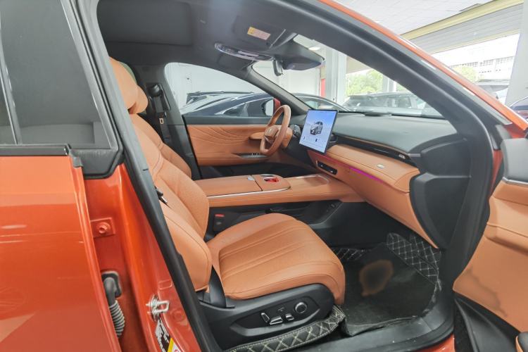 Used Deepal S07 2024 215Max Qiankun Intelligent Driving ADS SE Range-Extended Version Interior 5