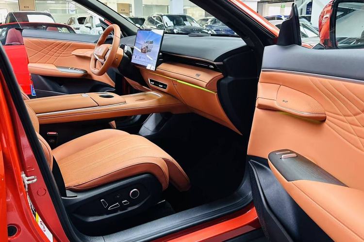 Used Deepal S07 2024 215Max Qiankun Intelligent Driving ADS SE Range-Extended Version Interior 9
