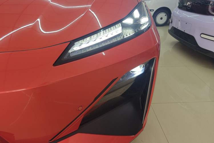 Used Deepal S07 2024 215Max Qiankun Intelligent Driving ADS SE Range-Extended Version Left Front Headlight