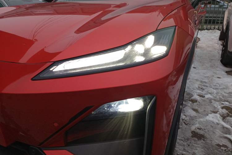 Used Deepal S07 2024 520Max Qiankun Intelligent Driving ADS SE Pure Electric Version Left Front Headlight