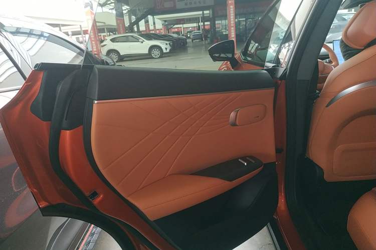 Used Deepal S07 2024 215Max Qiankun Intelligent Driving ADS SE Range-Extended Version Left Rear Door Interior