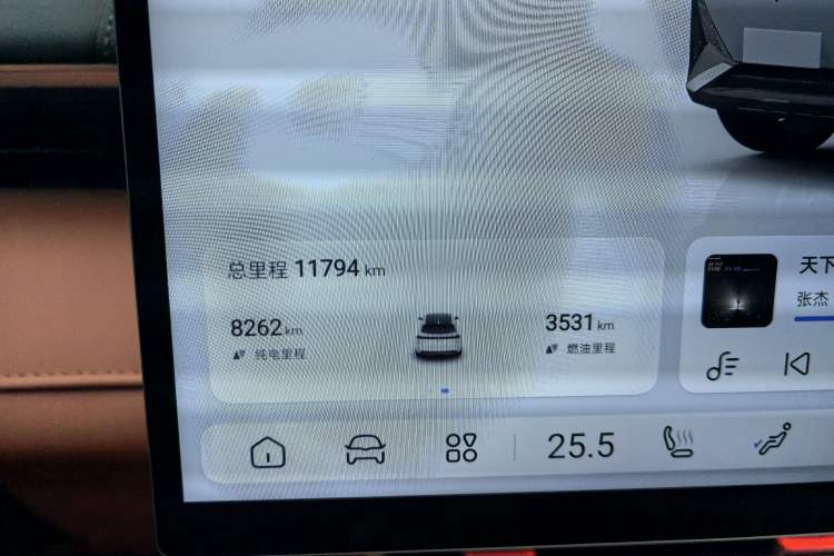 Used Deepal S07 2024 215Max Qiankun Intelligent Driving ADS SE Range-Extended Version Odometer Close Up