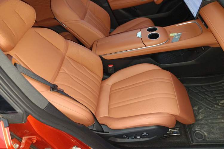 Used Deepal S07 2024 520Max Qiankun Intelligent Driving ADS SE Pure Electric Version Right Front Seat