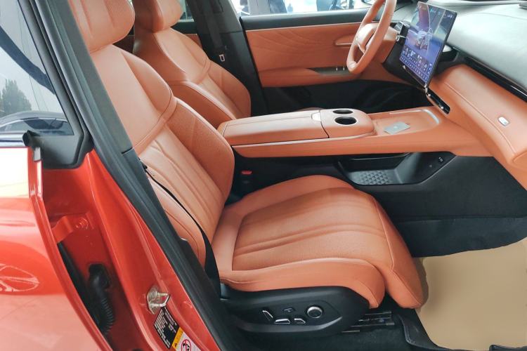 Used Deepal S07 2024 215Max Qiankun Intelligent Driving ADS SE Range-Extended Version Right Front Seat