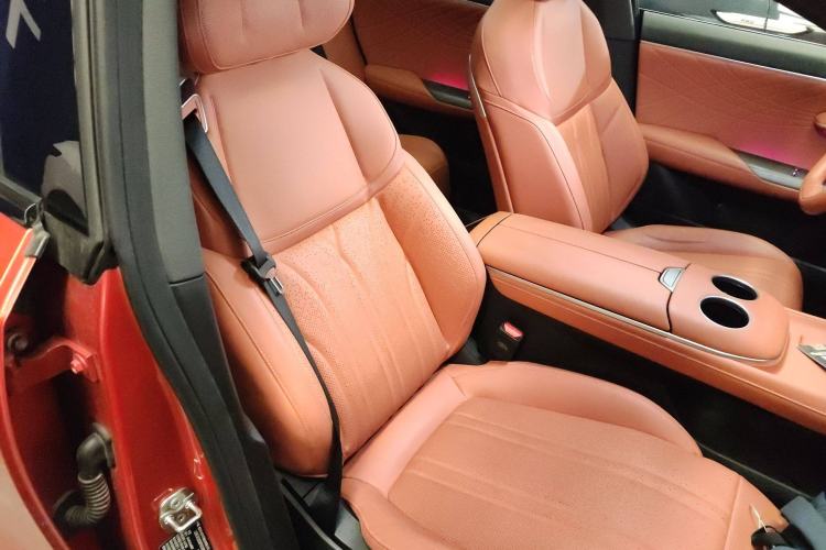Used Deepal S07 2024 215Max Qiankun Intelligent Driving ADS SE Range-Extended Version Right Front Seat