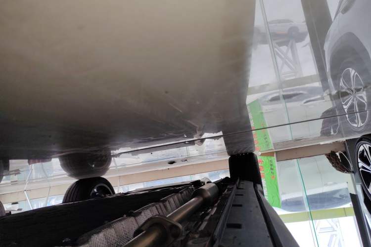Used Deepal S07 2024 215Max Qiankun Intelligent Driving ADS SE Range-Extended Version Right Side Sill