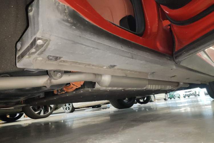 Used Deepal S07 2024 215Max Qiankun Intelligent Driving ADS SE Range-Extended Version Right Side Sill