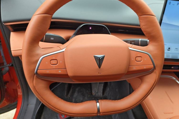 Used Deepal S07 2024 215Max Qiankun Intelligent Driving ADS SE Range-Extended Version Steering Wheel