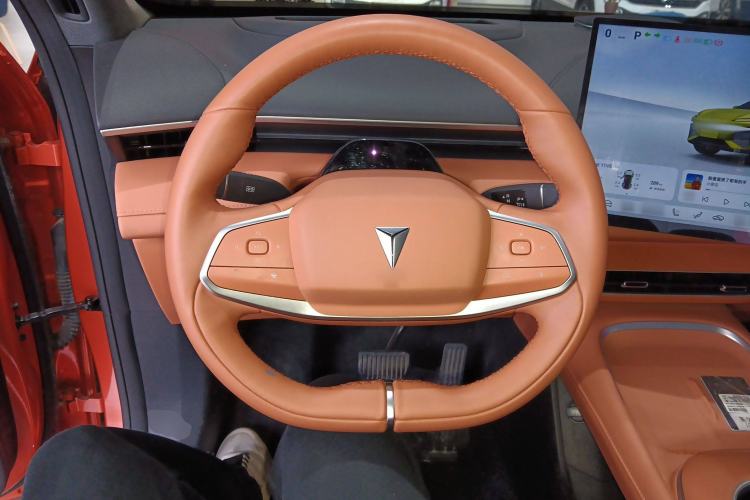 Used Deepal S07 2024 215Max Qiankun Intelligent Driving ADS SE Range-Extended Version Steering Wheel