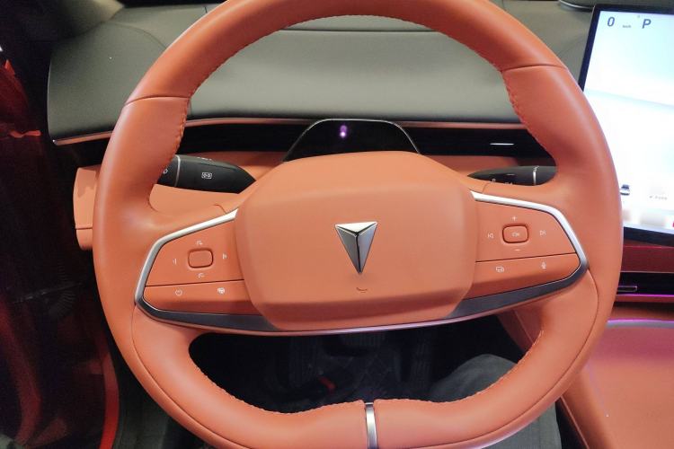 Used Deepal S07 2024 215Max Qiankun Intelligent Driving ADS SE Range-Extended Version Steering Wheel