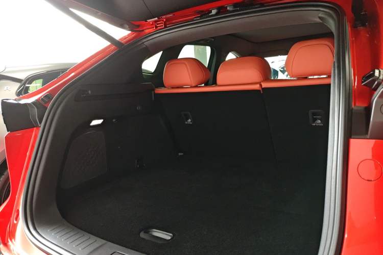 Used Deepal S07 2024 215Max Qiankun Intelligent Driving ADS SE Range-Extended Version Trunk