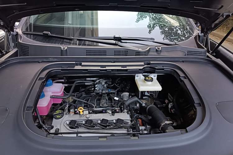 Used Deepal S07 2024 215Max Range-Extended Version Engine Bay