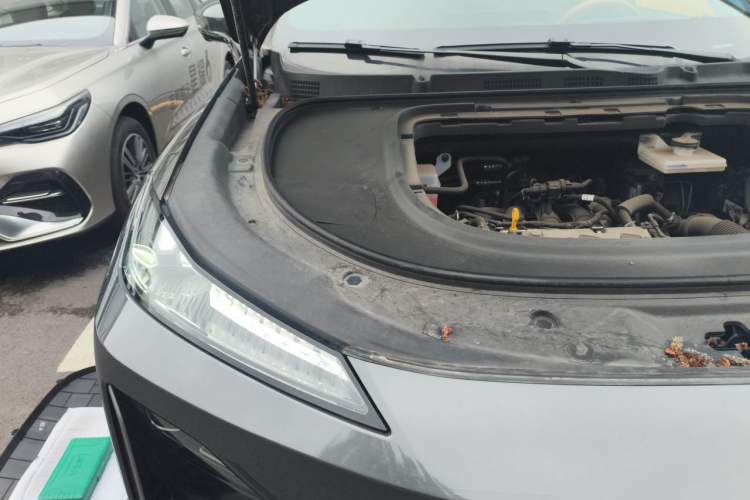 Used Deepal S07 2024 215Max Qiankun Intelligent Driving ADS SE Range-Extended Version Engine Bay Right