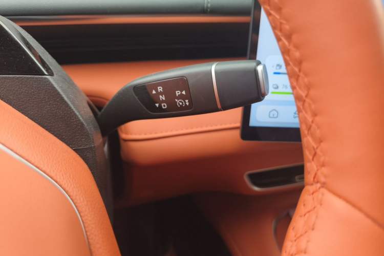 Used Deepal S07 2024 215Max Qiankun Intelligent Driving ADS SE Range-Extended Version Gear Lever
