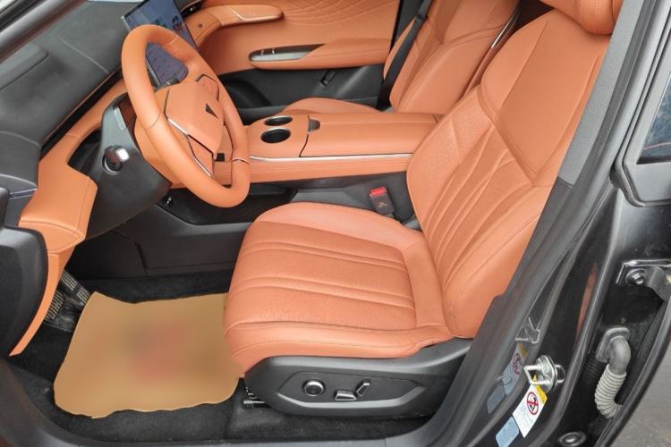 Used Deepal S07 2024 285Max Qiankun Intelligent Driving ADS SE Range-Extended Version Interior 3