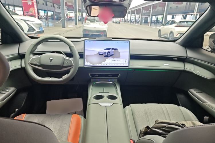 Used Deepal S07 2024 285Max Qiankun Intelligent Driving ADS SE Range-Extended Version Center Console