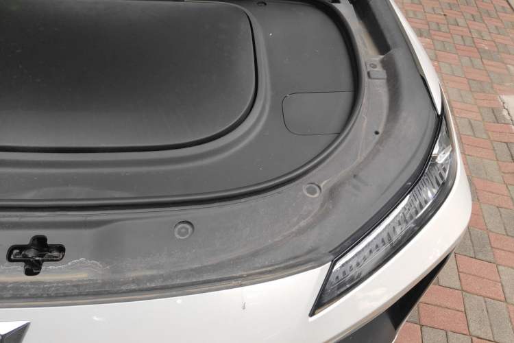 Used Deepal S07 2024 215Max Range-Extended Version Engine Bay Left