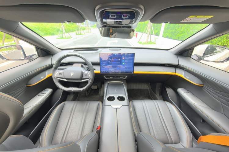 Used Deepal S07 2024 520Max Pure Electric Version Interior 2