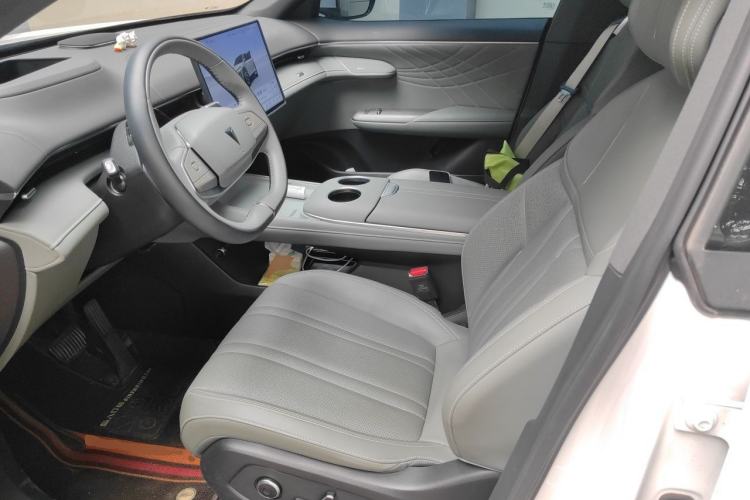 Used Deepal S07 2024 215Max Range-Extended Version Left Front Seat