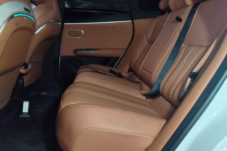 Used Deepal S07 2024 215Max Qiankun Intelligent Driving ADS SE Range-Extended Version Left Rear Seat