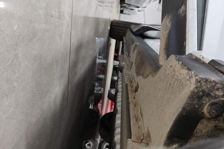 Used Deepal S07 2024 215Max Qiankun Intelligent Driving ADS SE Range-Extended Version Right Side Sill