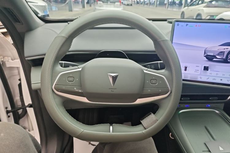 Used Deepal S07 2024 285Max Qiankun Intelligent Driving ADS SE Range-Extended Version Steering Wheel