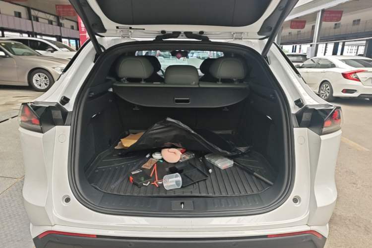 Used Deepal S07 2024 285Max Qiankun Intelligent Driving ADS SE Range-Extended Version Trunk