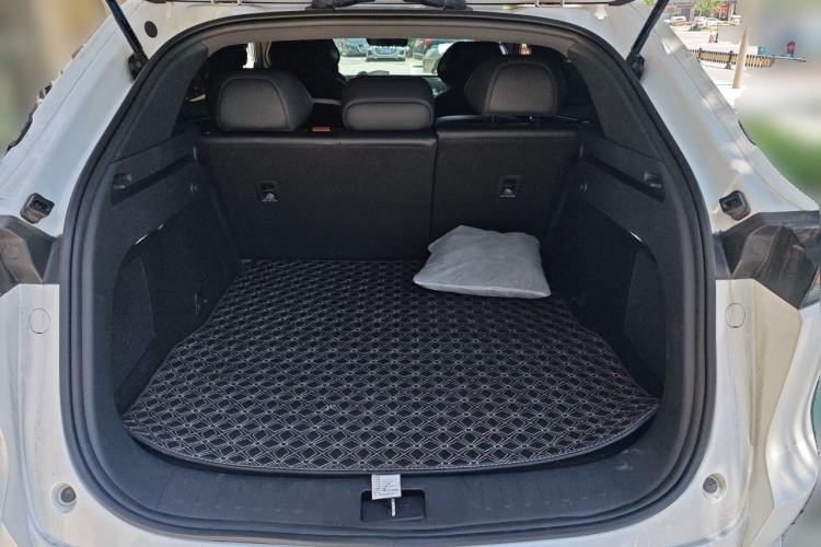 Used Deepal S07 2024 520 Pro Pure Electric Version Trunk