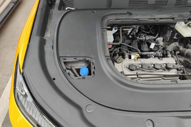Used Deepal S07 2024 285Max Range-Extended Version Engine Bay Right