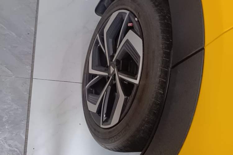 Used Deepal S07 2024 285Max Range-Extended Version Right Rear Wheel Hub