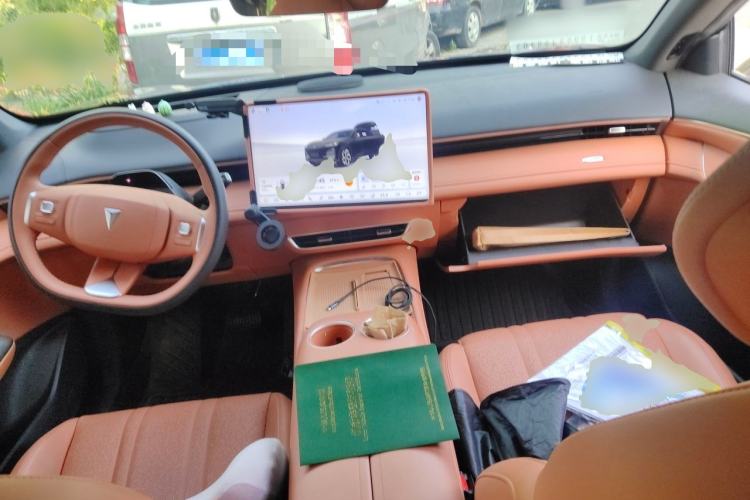 Used Deepal S07 2025 520Max Huawei Qiankun Intelligent Driving ADS SE Pure-Electric Version Center Console