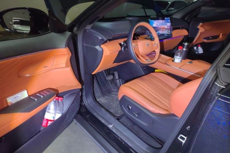 Used Deepal S07 2025 215Max Huawei Qiankun Intelligent Driving ADS SE Range-Extended Version Driver Seat