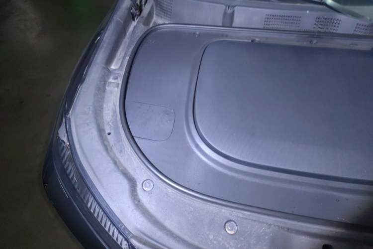 Used Deepal S07 2025 215Max Huawei Qiankun Intelligent Driving ADS SE Range-Extended Version Engine Bay Right