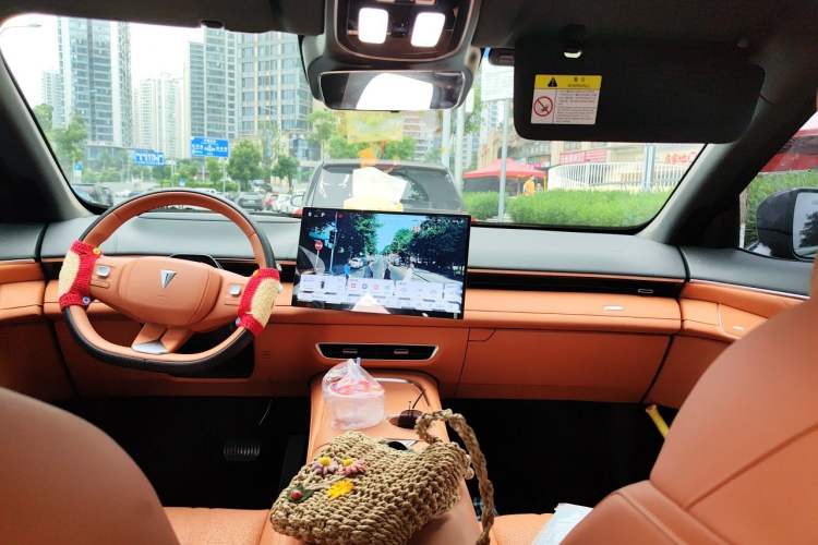 Used Deepal S07 2025 215Max Huawei Qiankun Intelligent Driving ADS SE Range-Extended Version Headliner