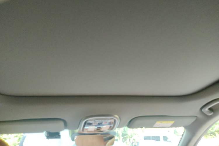 Used Deepal S07 2025 520Max Huawei Qiankun Intelligent Driving ADS SE Pure-Electric Version Headliner