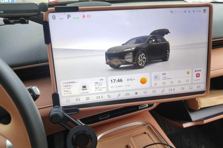 Used Deepal S07 2025 520Max Huawei Qiankun Intelligent Driving ADS SE Pure-Electric Version Instrument Cluster
