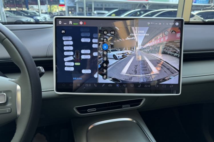 Used Deepal S07 2025 520Max Huawei Qiankun Intelligent Driving ADS SE Pure-Electric Version Interior 1