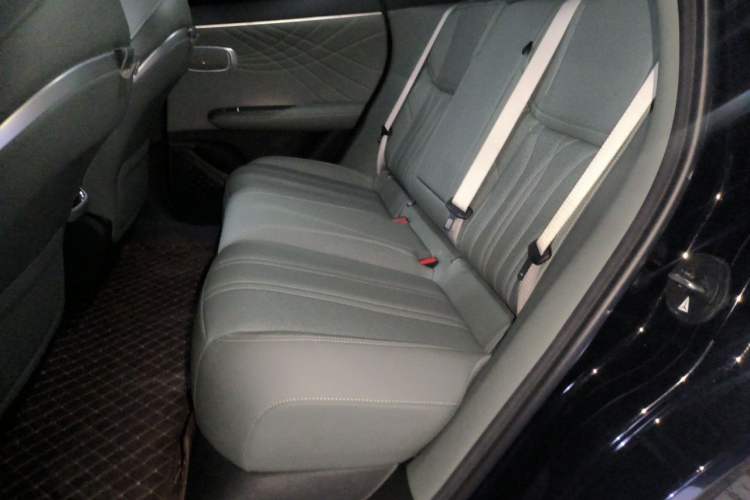 Used Deepal S07 2025 Deepal 520Max AD PRO Pure Electric Model with Advanced Driving Assist Left Rear Seat
