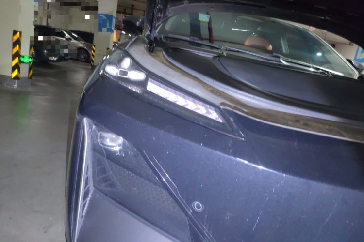 Used Deepal S07 2025 215Max Huawei Qiankun Intelligent Driving ADS SE Range-Extended Version Right Front Headlight