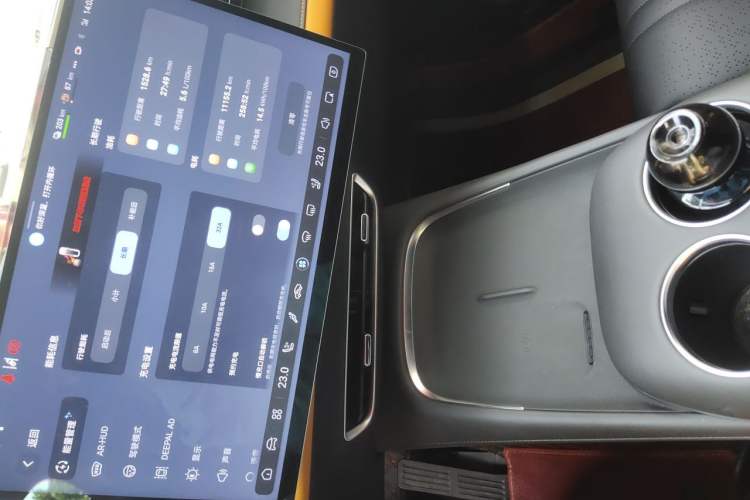 Used Deepal S07 2025 215Max Deep Blue Intelligent Driving AD PRO Range-Extended Version Audio And AC Panel