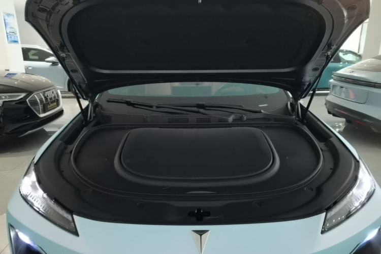 Used Deepal S07 2025 215Max Deep Blue Intelligent Driving AD PRO Range-Extended Version Engine Bay